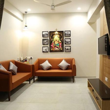 'Sumadhu Homes 301 ' Kolhapur Exterior foto