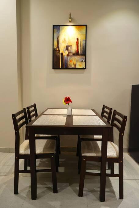 'Sumadhu Homes 301 ' Kolhapur Exterior foto